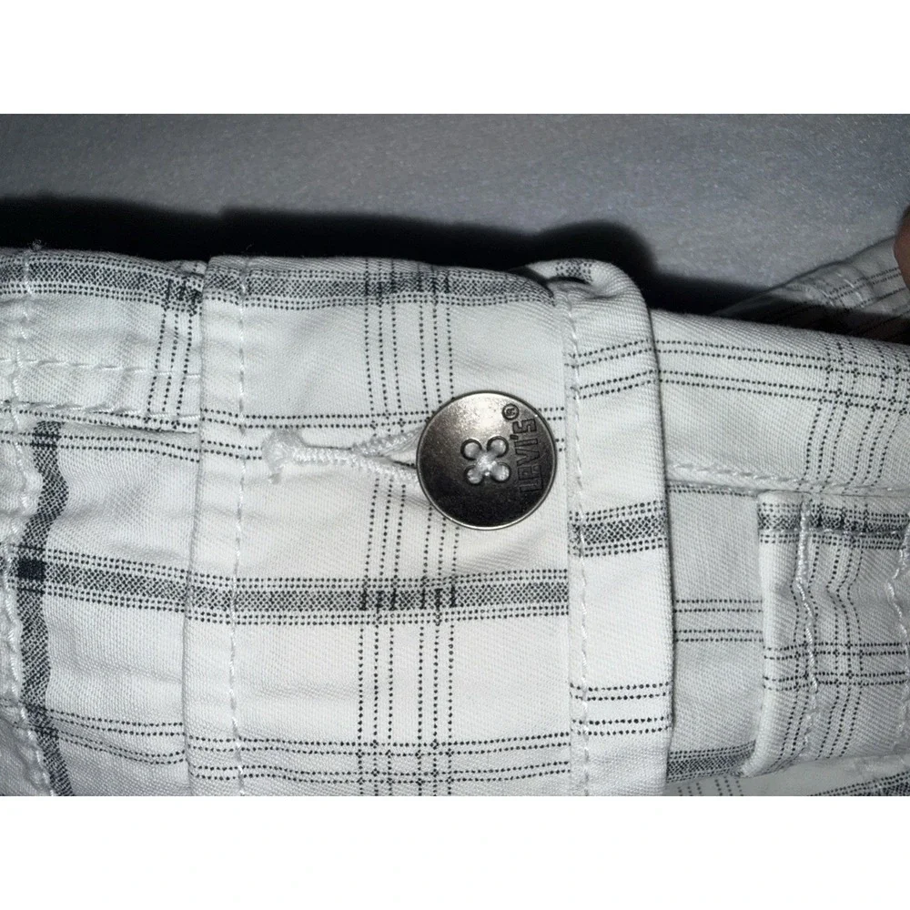 Levis Cargo Shorts Men 36x11 White Plaid Flap Back Pockets Baggy Skater Y2K.